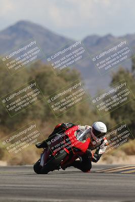 media/Oct-13-2025-Moto Forza (Mon) [[a66d839500]]/2-A Group/Session 4 Turn 7/